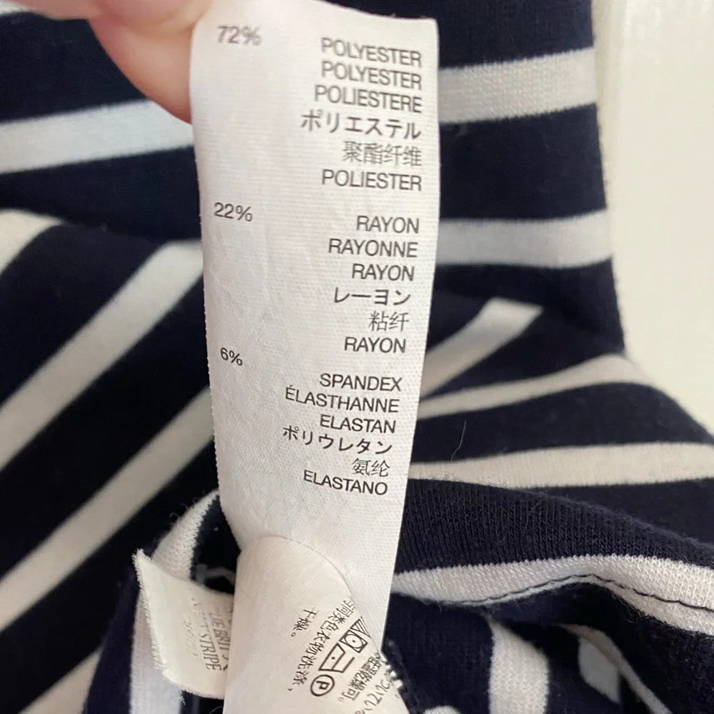 Gap Knee Length 3/4 Length Sleeve Dress in Navy & White Stripes - Picture 5 of 6